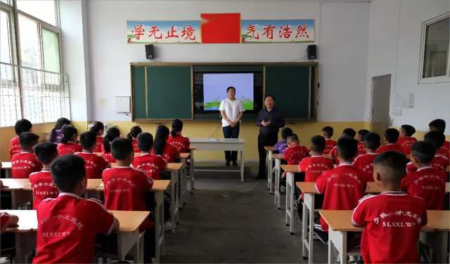 河南嵩山少林武术学校