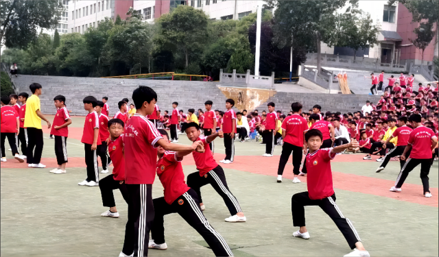 嵩山少林武校女孩招生学习武术要满足哪些条件？