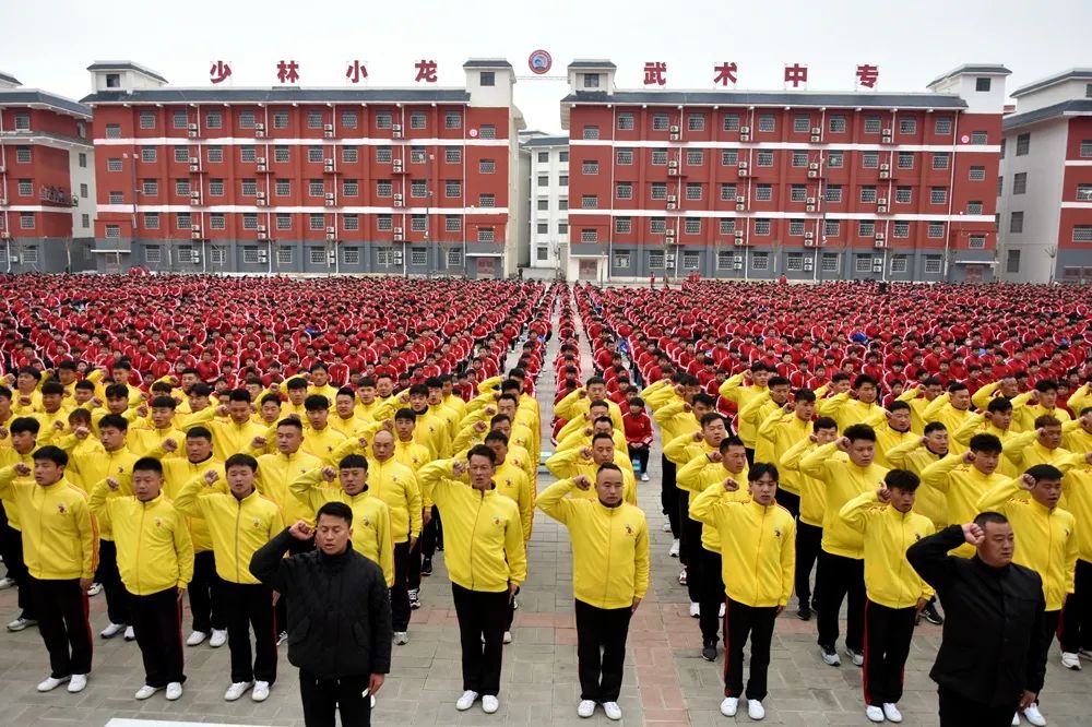 去少林封闭文武学校孩子会不会厌学沉迷手机？