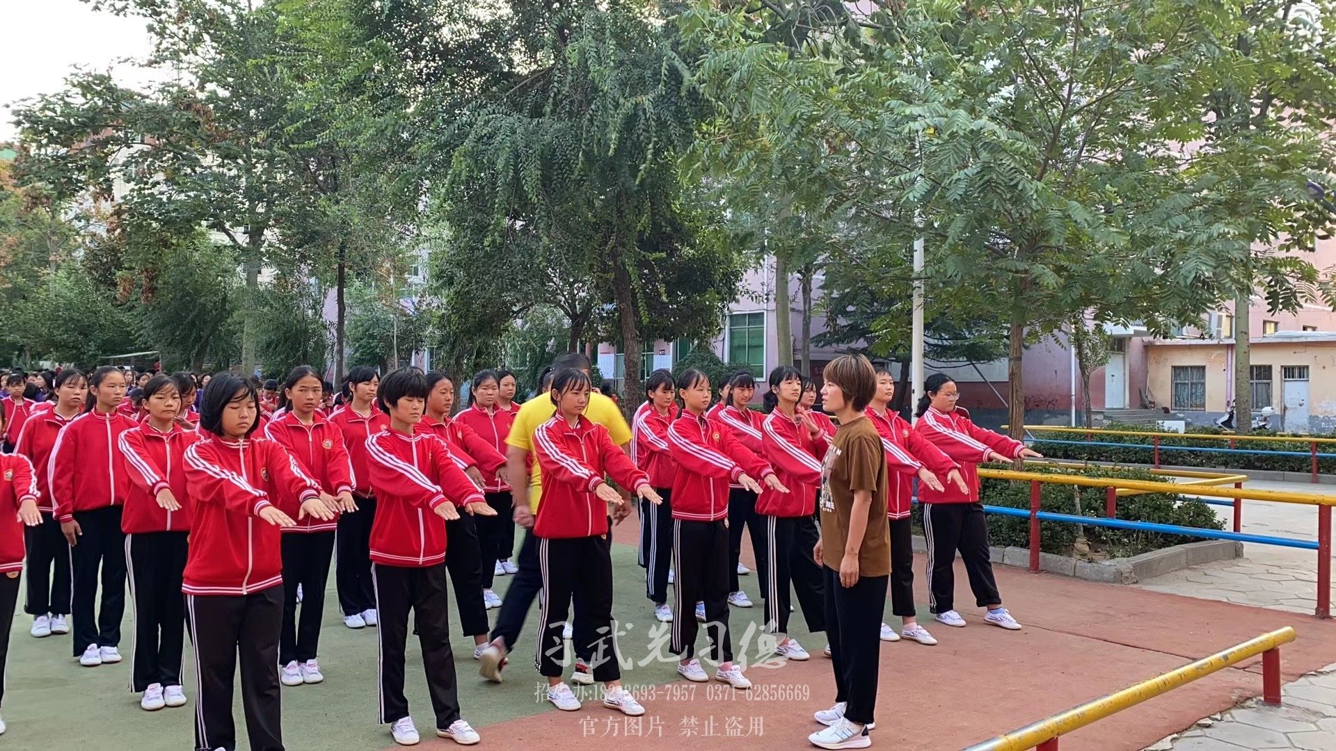 嵩山少林招收女生吗,女孩子去少林