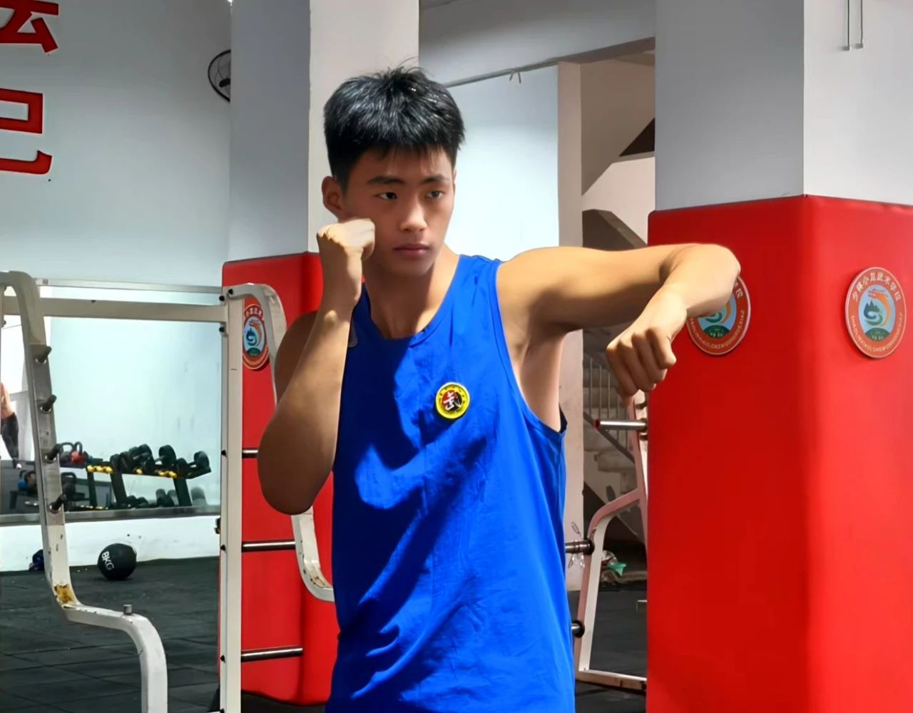 小龙武校