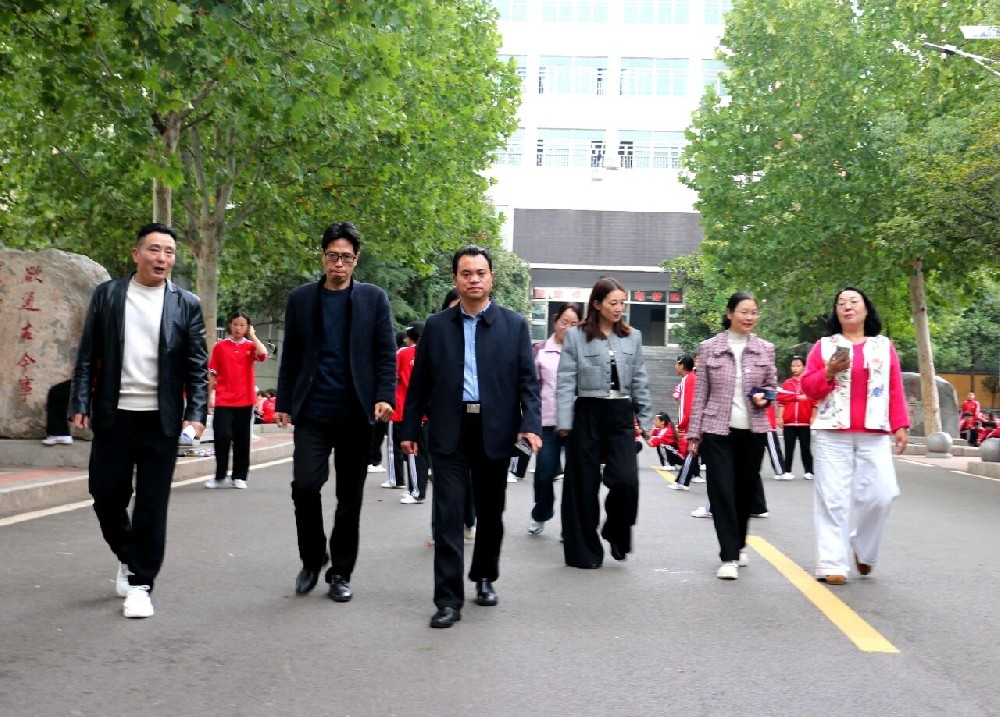 微信图片_2025-10-24_143721_931.jpg